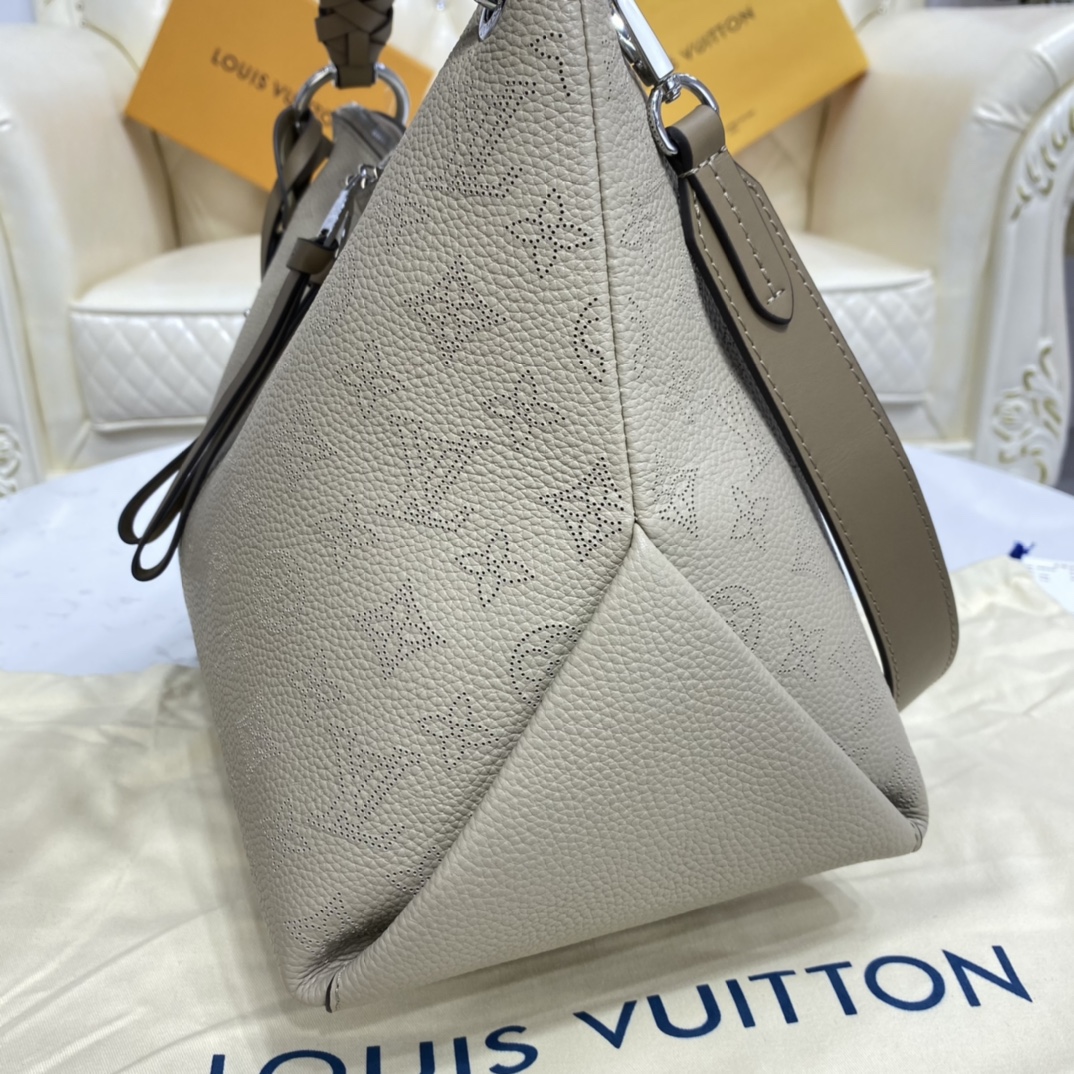 Louis Vuitton BEAUBOURG HOBO MM Mahina Handbag M56084 Galet Gray